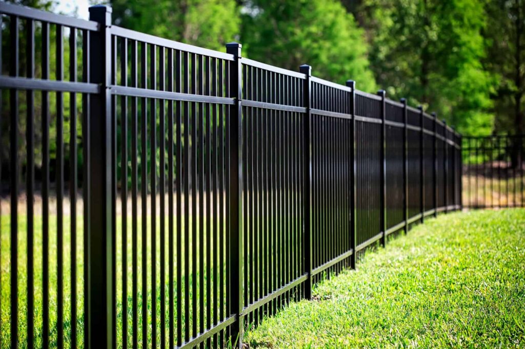 Paoli-Pennsylvania-Aluminum-fence